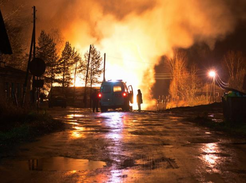 В Средней Ахтубе в пожаре погибла женщина