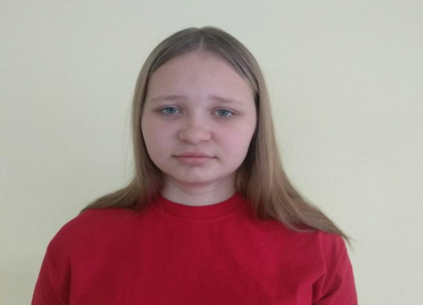 12-летнюю девочку отправляют в детдом после смерти мамы в Волжском