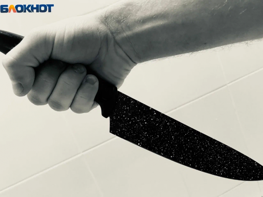 «Вонзила нож в спину»: поножовщиной закончилась ссора близ Волжского 