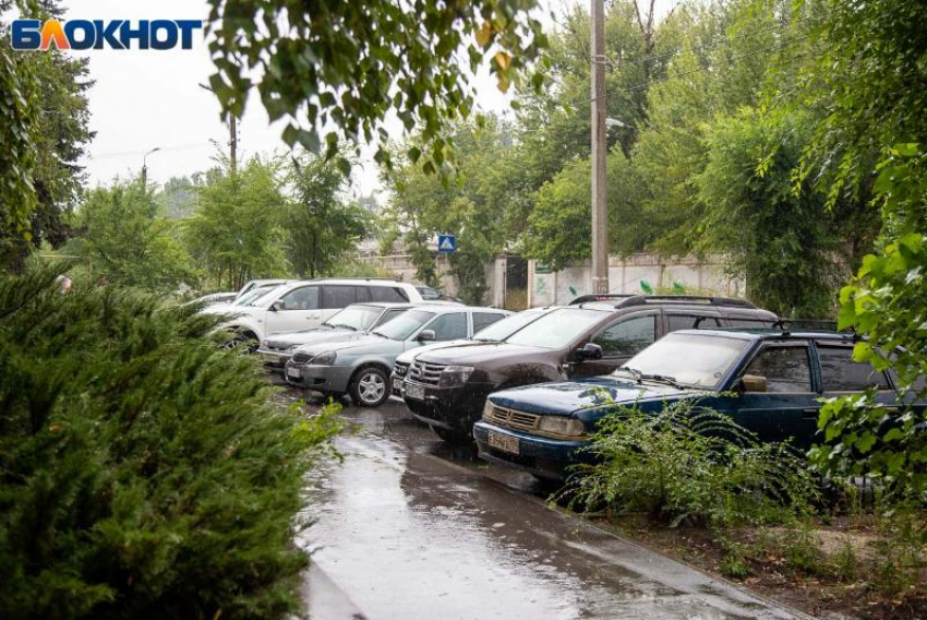 Гроза накроет Волжский в понедельник ночью: прогноз