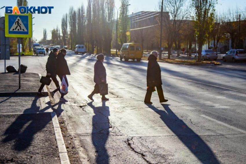 В Волжском проверят отремонтированные за 3 миллиарда рублей дороги
