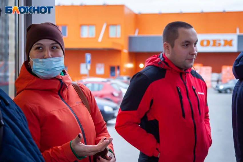 Сотрудники OBI опровергли информацию о закрытии магазина в Волжском