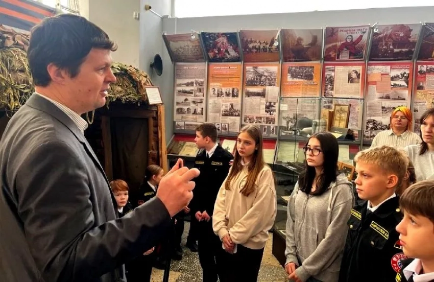 Волжский - лидер культуры: «Пушкинская карта» бьет рекорды