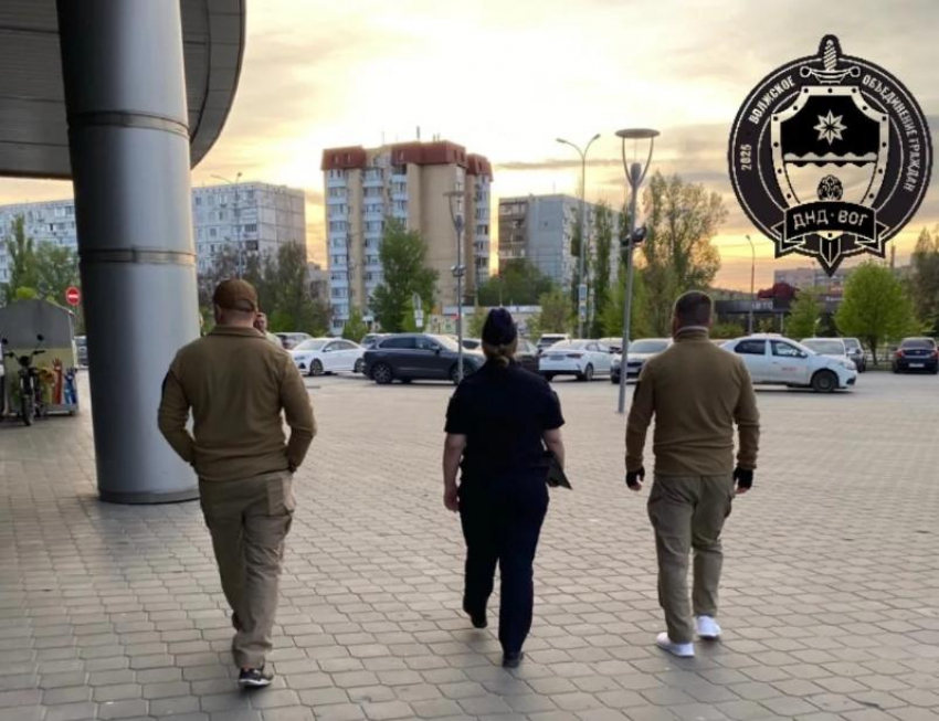 В Волжском прошли ночные рейды по местам тусовок молодёжи