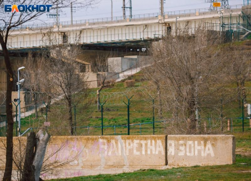 Волжская ГЭС завершила сбросы воды сверх турбинных