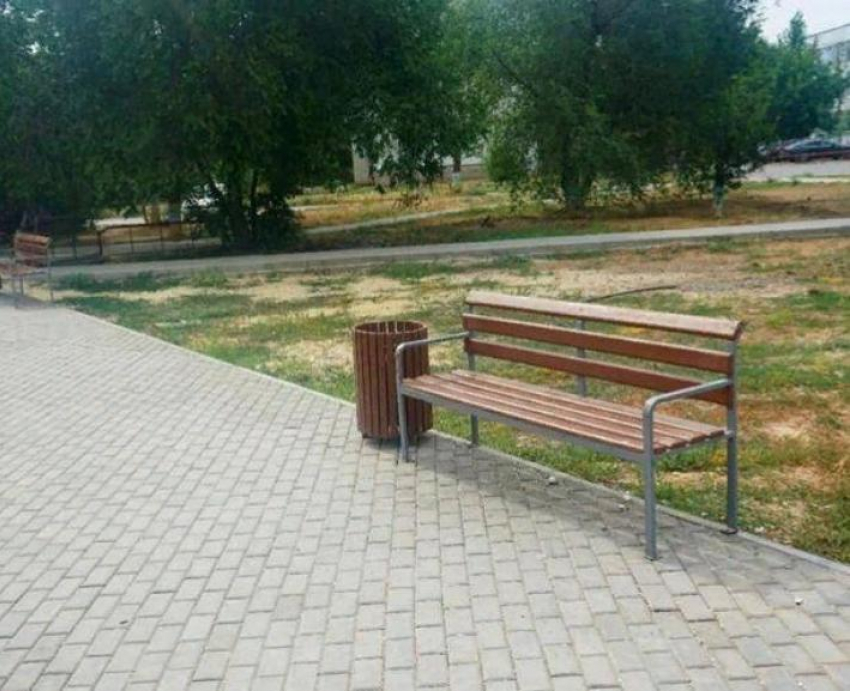 На благоустройство двух дворовых территорий в Волжском потратят почти 2 миллиона