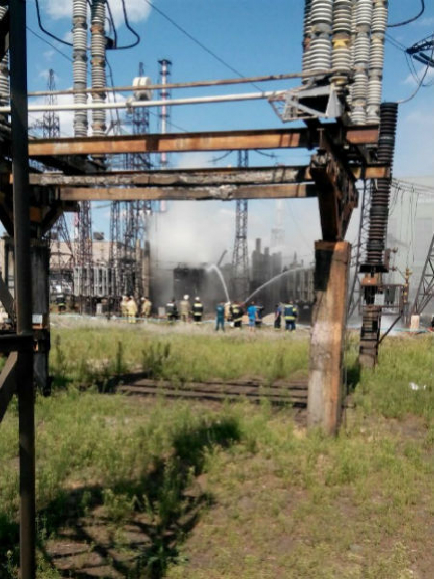 В Волгограде пожарным удалось ликвидировать возгорание на подстанции «Алюминиевая»