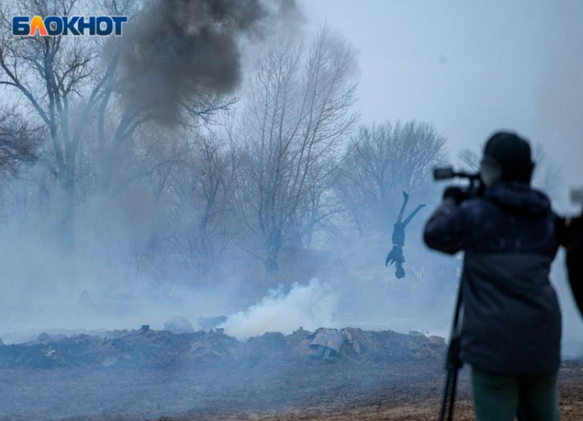 В Волжском гремят взрывы, слышна стрельба: комментарий администрации 