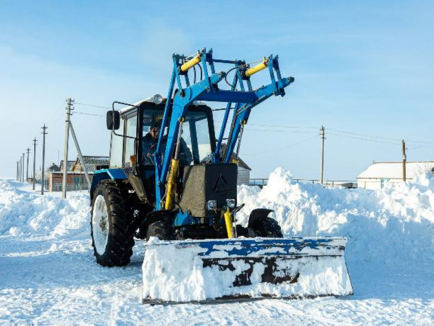 На расчистку дорог области использовали 4 тыс. тонн реагентов