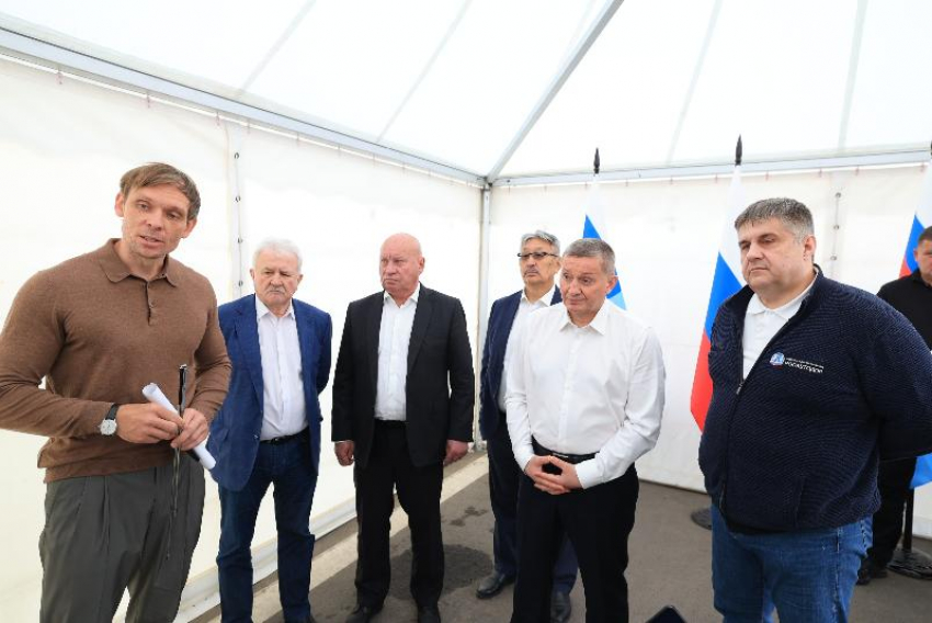 Новую дорогу за 14,3 миллиардов рублей построят под Волжским