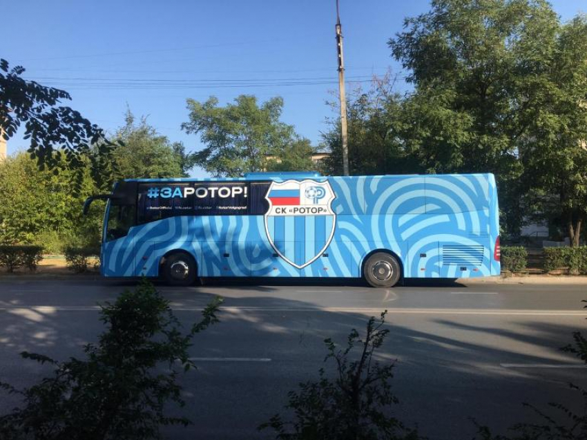 Автобус СК «Ротор» замечен в Волжском