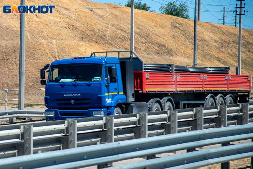 На трассах Волгоградской области вводится спецрежим для грузовиков