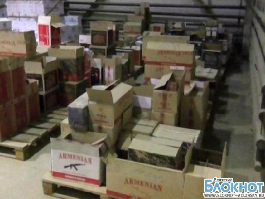 В Волгоградской области задержали крупную партию фальсифицированного алкоголя