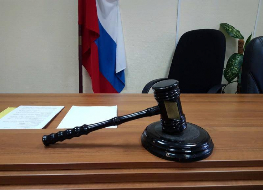 Без прав и 100 км/ч: в Волгограде убивший пешехода автомобилист получил окончательный приговор
