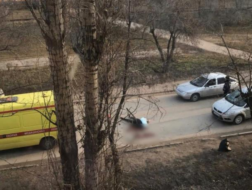 Стали известны подробности о погибшем пешеходе в Волжском