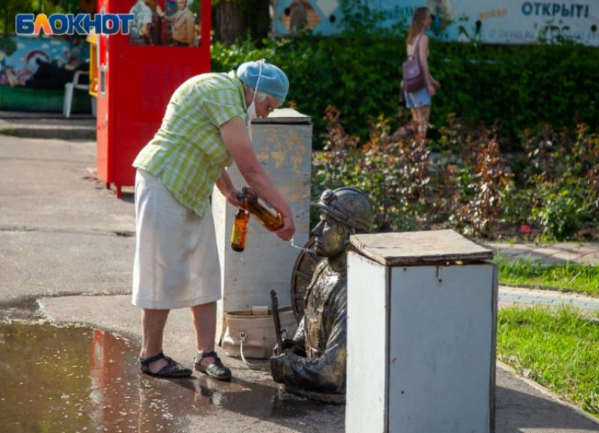 Сильный ветер и тепло: среда застанет метеозависимых волжан врасплох