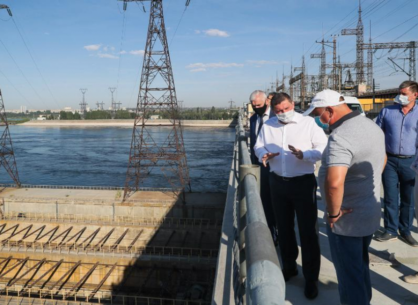 В Волжский приеxал важный гость