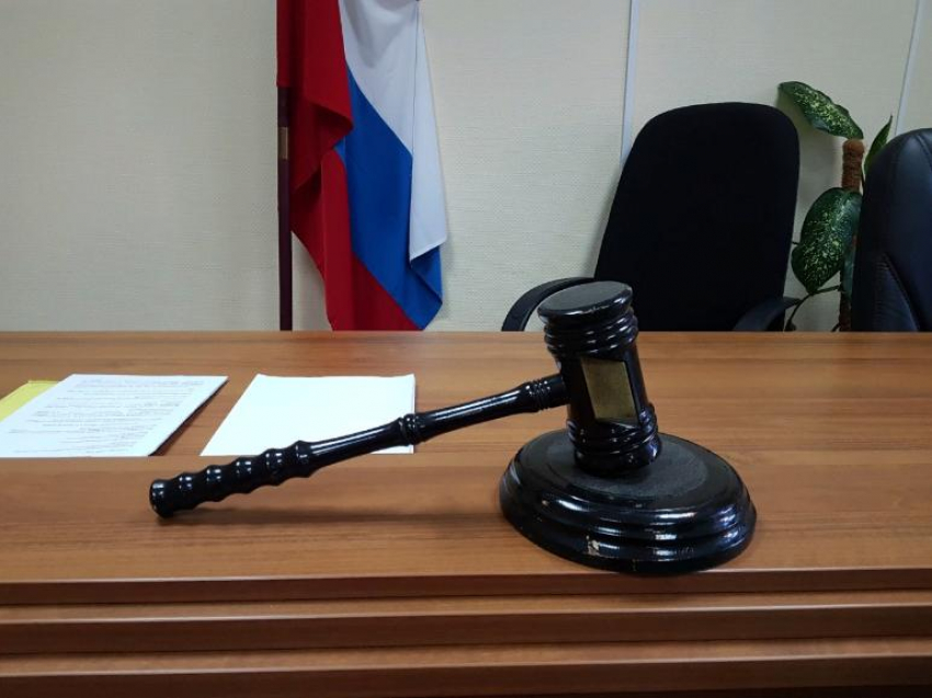 Директор двух УК города Волжского обвиняется в хищении 42 млн