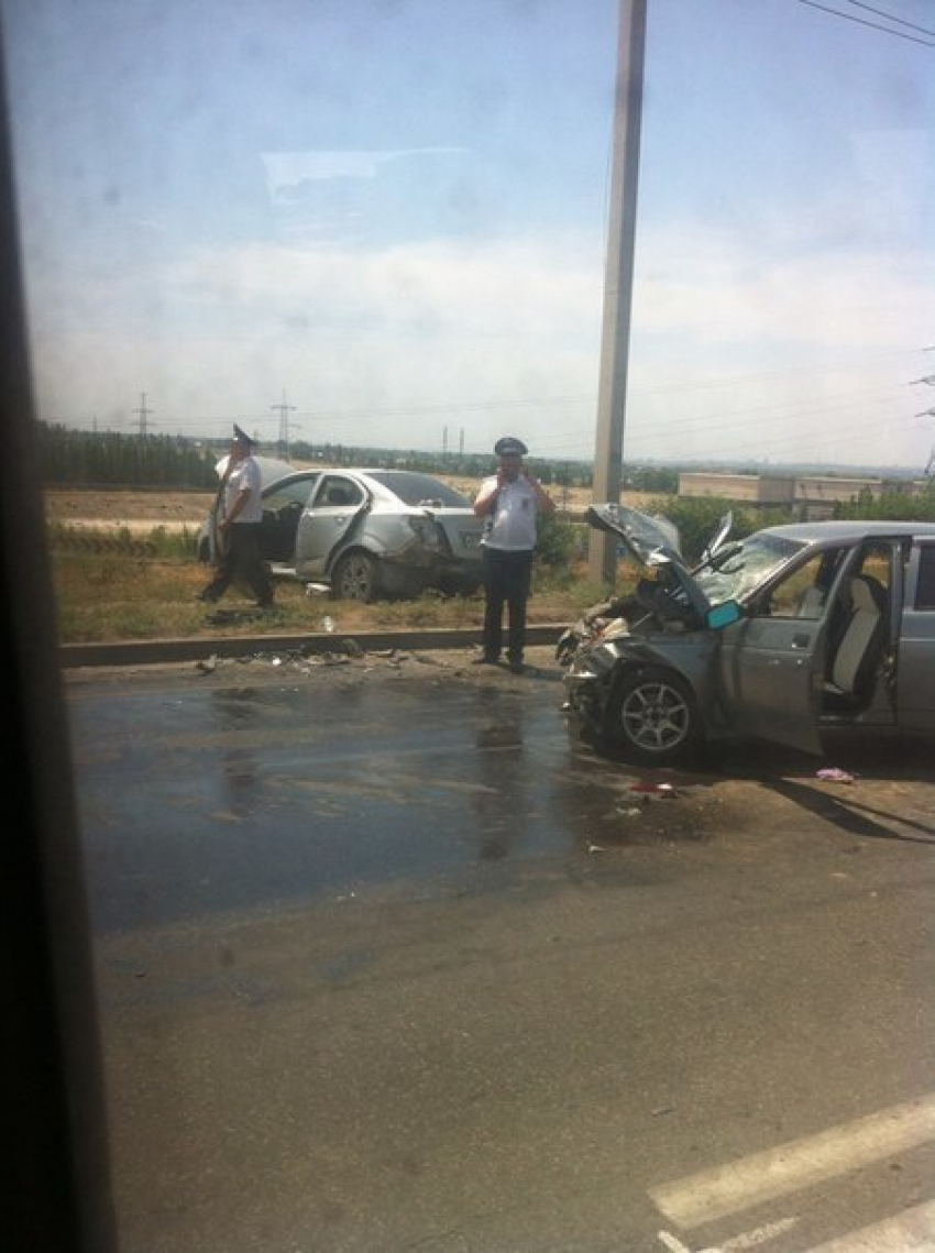 Авария в Волжском на несколько часов парализовала движение через ГЭС