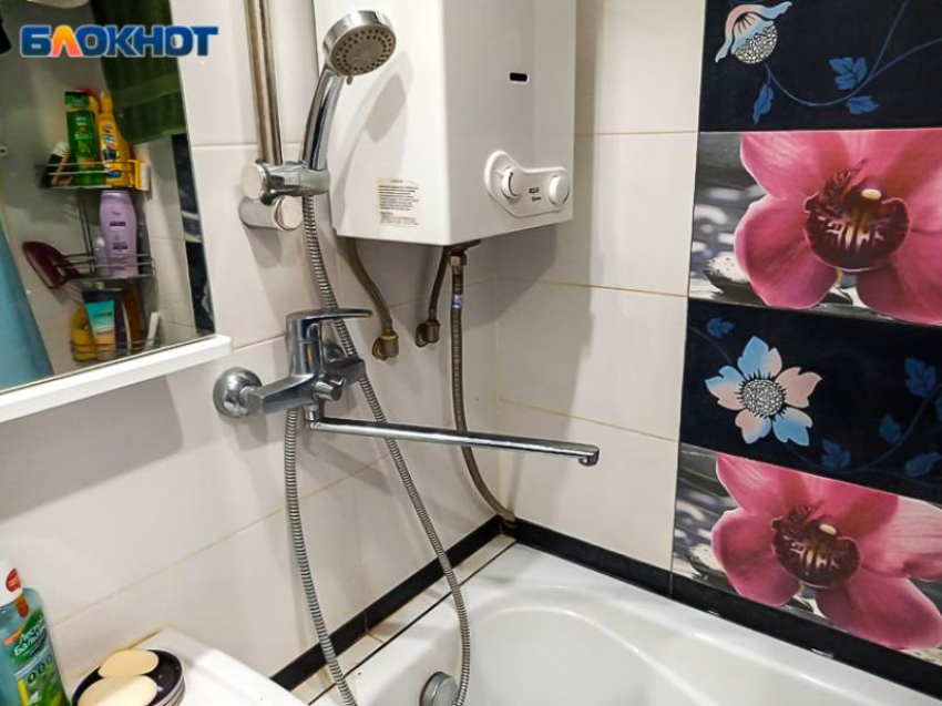 «Мама была в ванной»: соседи рассказали подробности об отравлении семьи газом в Волжском