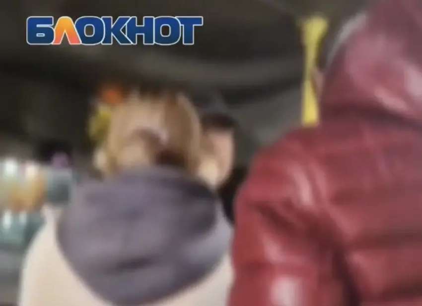 Конфликт в маршрутке Волжского попал на видео