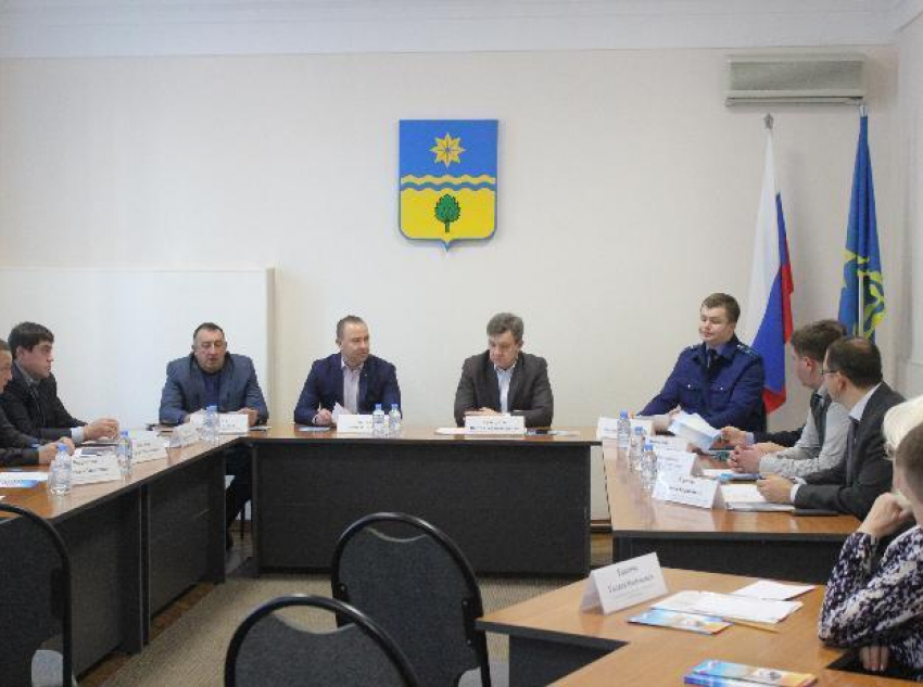 В Волжском поговорили о коррупции