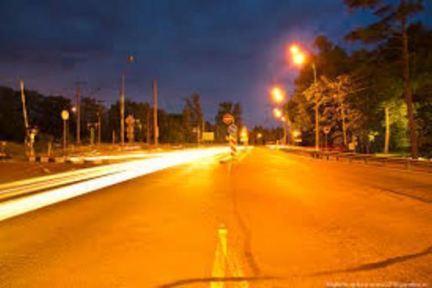 Во Фролово водитель «Приоры» сбил 5-летнюю девочку и её отца 