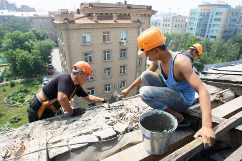 Подрядчики проведут капитальный ремонт ещё на 16 домах Волжского