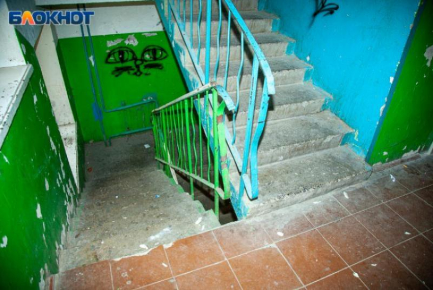 Волгоградская область получит миллиард рублей на переселение из ветхого жилья, но волжанам придется подождать