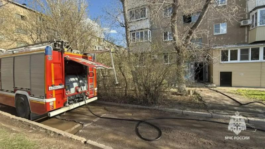 14-летний подросток погиб в горящей квартире в Волжском