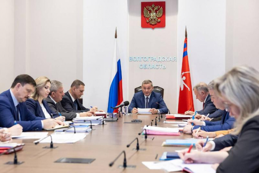 Поручено привести в порядок: губернатор Волгоградской области потребовал комплексного подхода к уборке после зимы