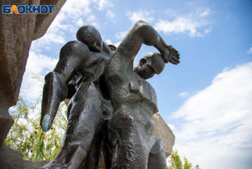 «Мы помним ваш подвиг»: в Волжском вспоминают павших героев интернациональных войн