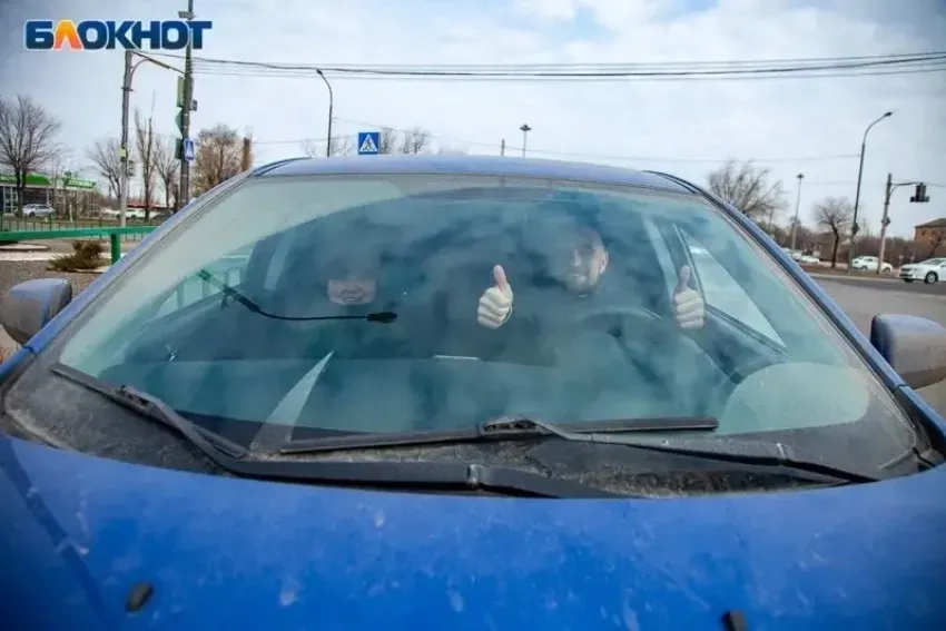 Прокуратура через суд заставит волжских чиновников обустроить остановку и переход