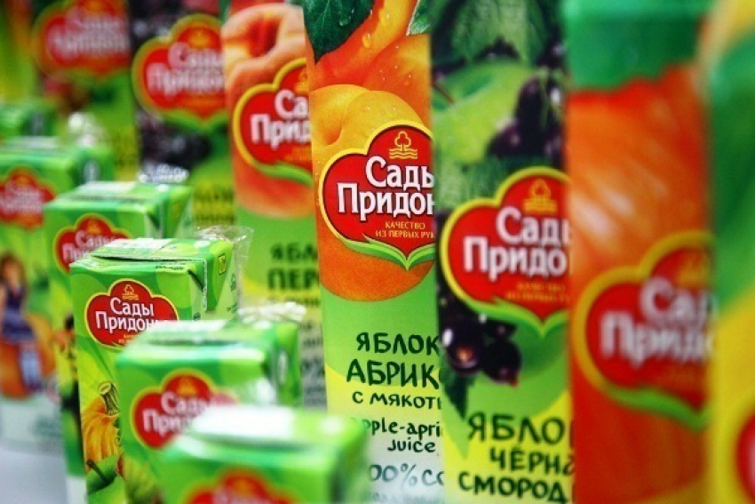 Пятеро сотрудников Городищенского агрохолдинга вытаскали сока на 1,2 миллионов