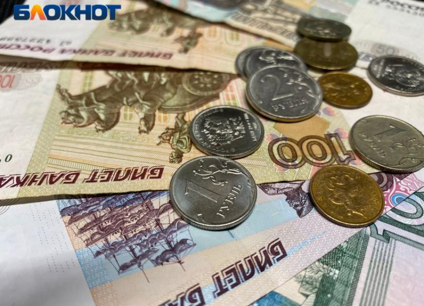 В Волжском повар хотел продать инструмент шамана, но лишился почти ста тысяч рублей