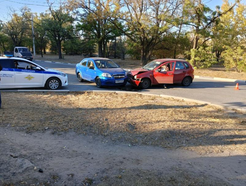 17-летняя девушка пострадала в ДТП в Волжском