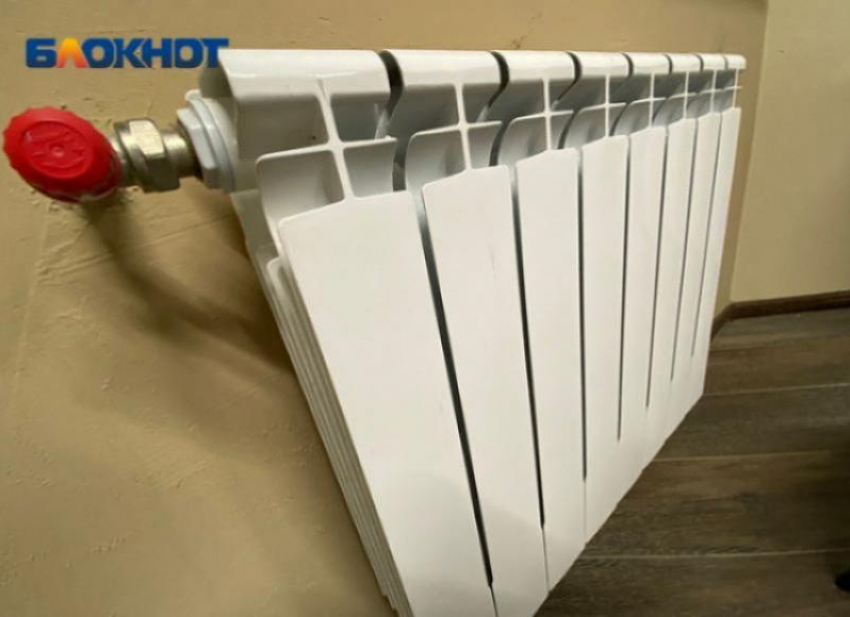 Подаем заявки каждые 3 дня: в Волжском дом на Карбышева остается без тепла