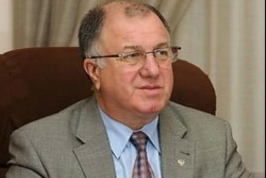 Уволен с должности вице-премьер Волгоградской области