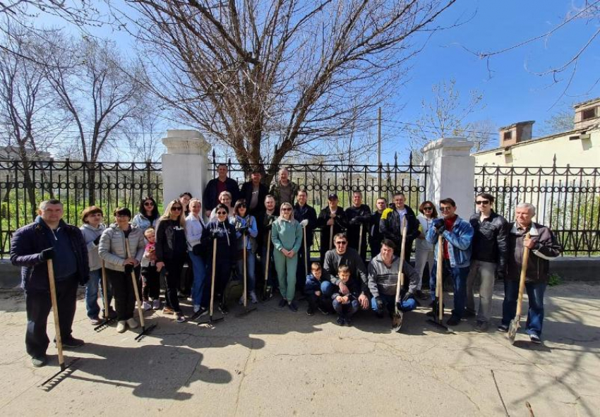 Работники МУП «Водоканал» приняли участие в общегородском субботнике