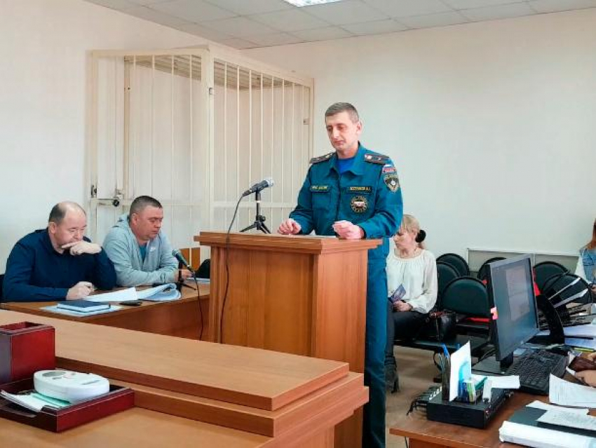 В суде по делу о взрыве на барже в Волжском заслушали показания свидетелей
