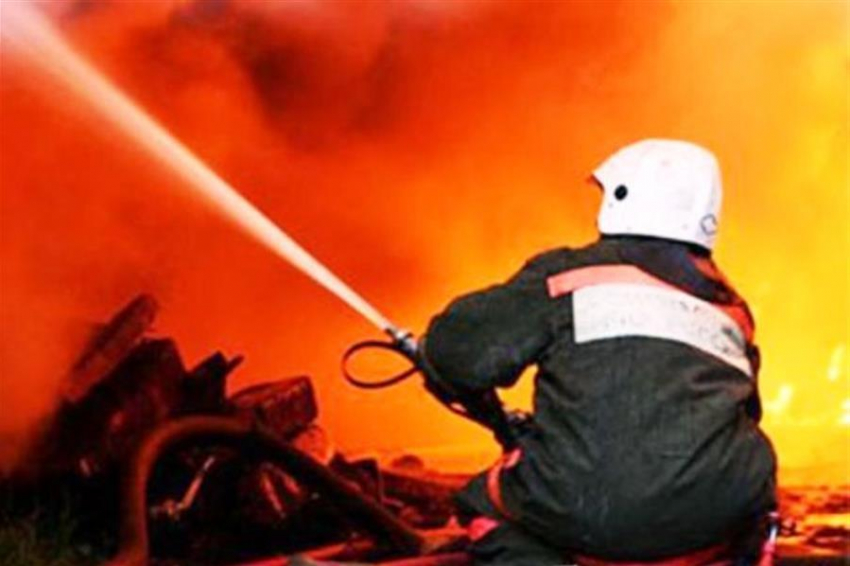 При пожаре под Волгоградом едва не сгорел 44-летний мужчина