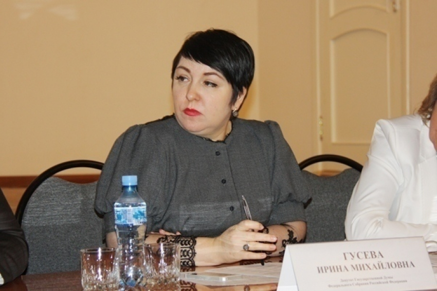 Ирина Гусева пригласила на откровенный разговор всех главврачей Заволжья и Волжского