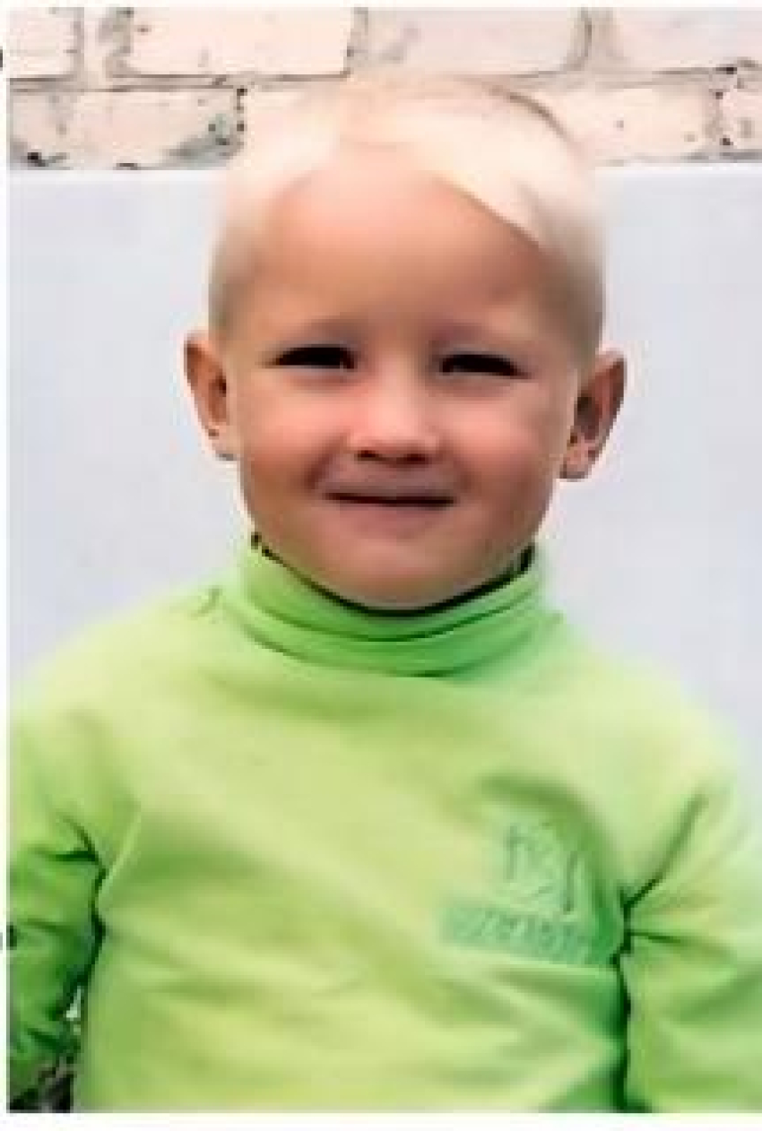 4-летний Максим ушел с дачи знакомых и пропал без вести в Волгоградской области