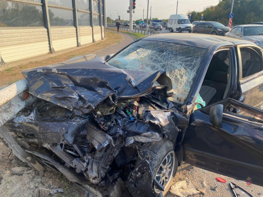 Стали известны подробности жуткого ДТП под Волжским 