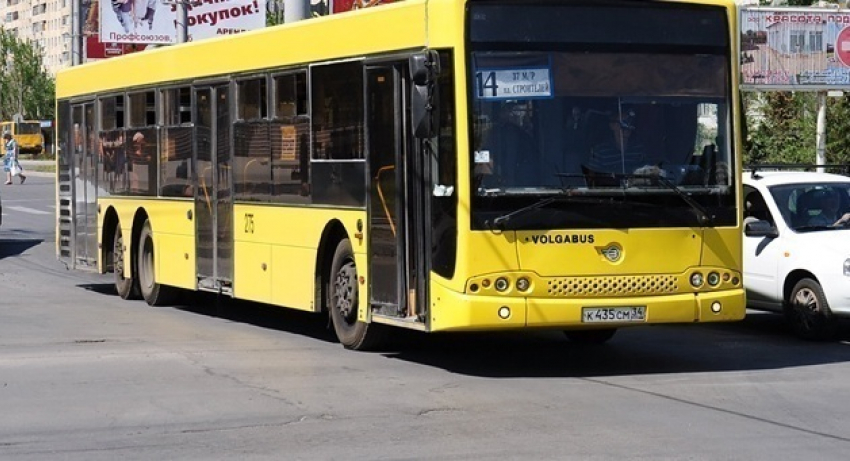 В Волжском проверяют автобусы и маршрутки на безопасность