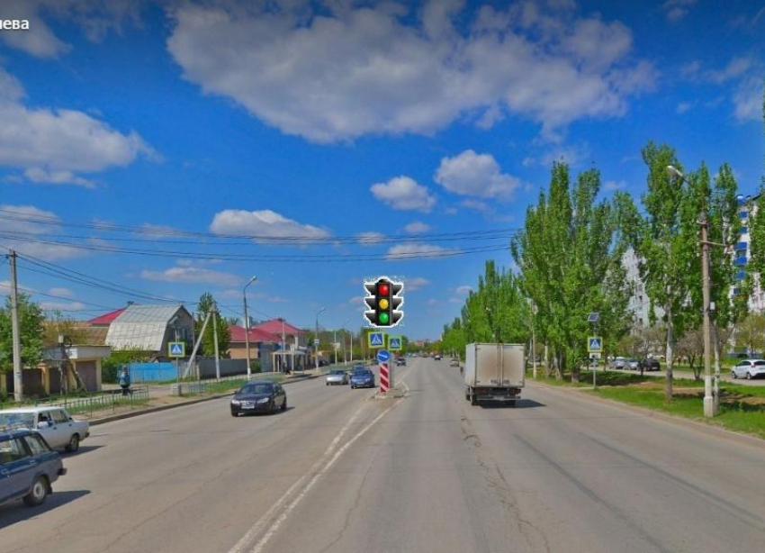 Светофор на пешеходном переходе появится в Волжском