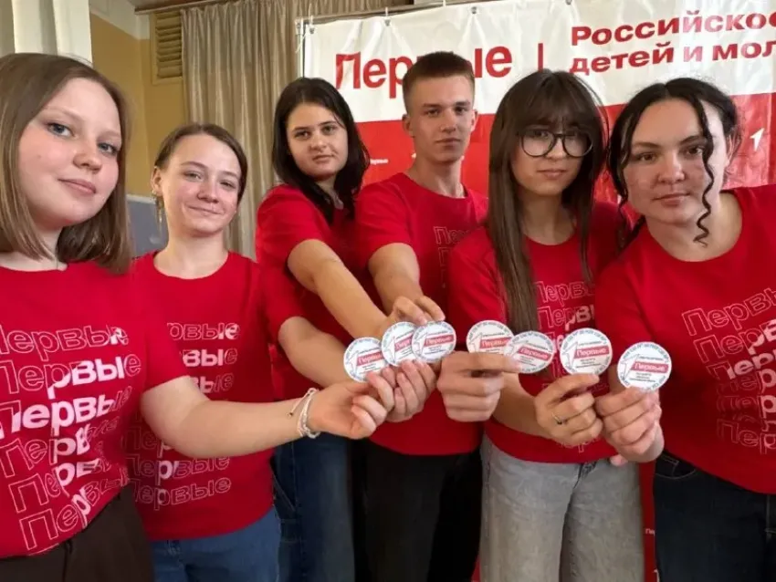 Две волжские школы покорили конкурс «Движения Первых» и заработали 800 тысяч рублей