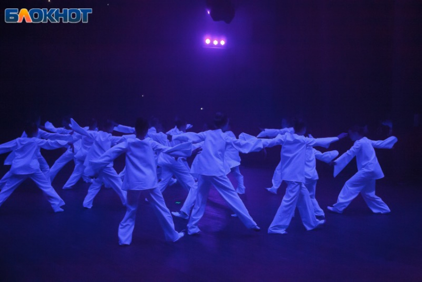 Традиционная бесплатная дискотека для молодежи пройдет в Волжском (14+)