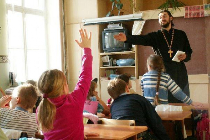 Волжские третьеклассники смогут изучать ислам и буддизм