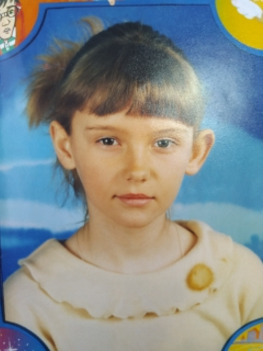 10-летняя Полина ушла из дома в Волжском - больше ее не видели 